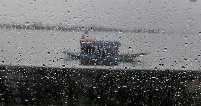 Light rains bring respite from scorching heat in J&K parts